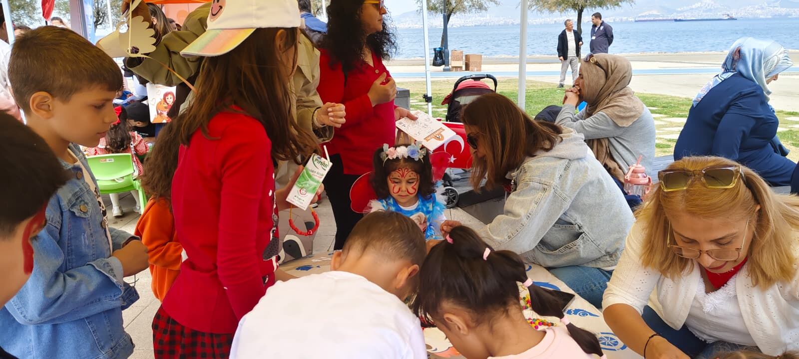 Çocuğunu Alan Karantina’ya Koştu! Şen Kahkahalar Gökyüzüyle Buluştu (5)