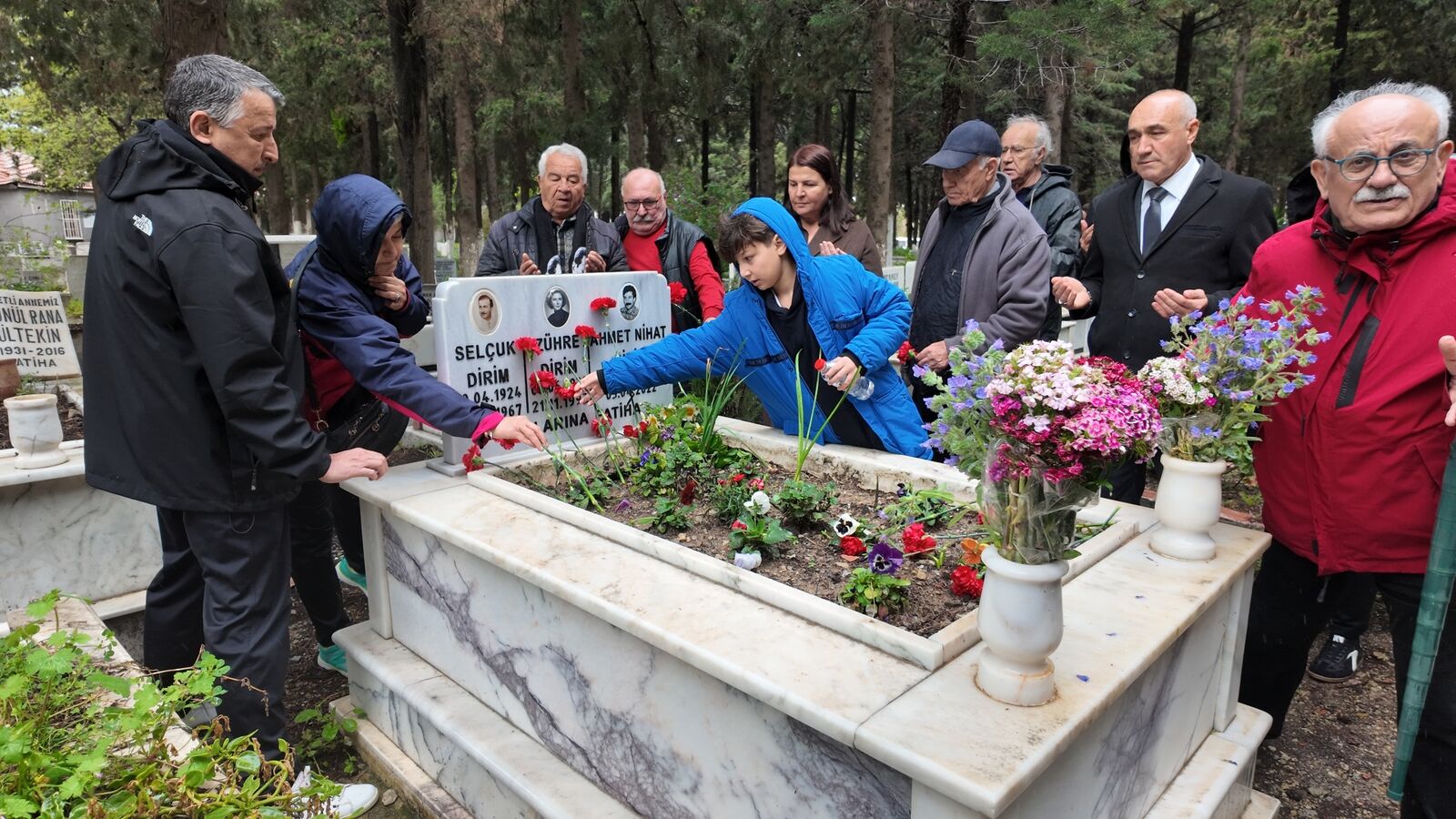 Geniş katılımlı anma töreninde birlik mesajı