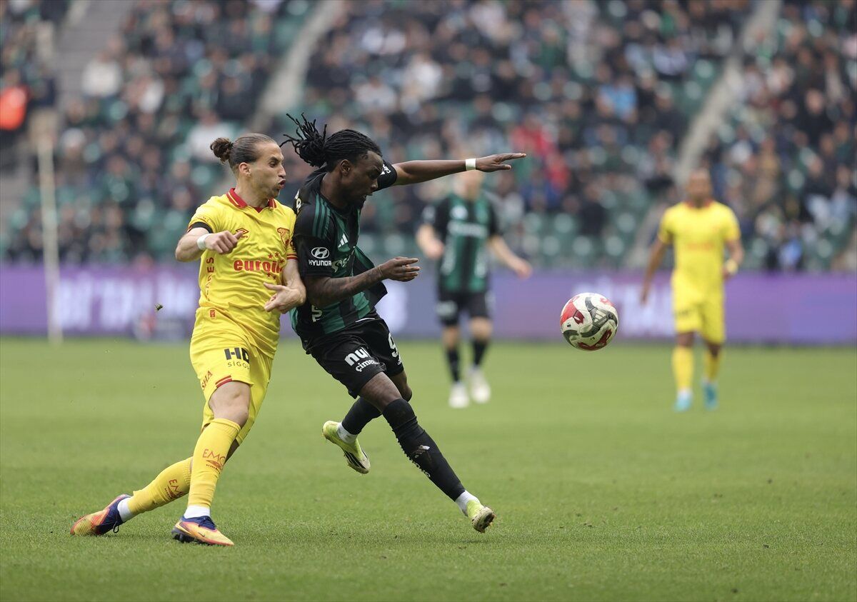 Göztepe Kocaeli deplasmanında 1 puana razı oldu