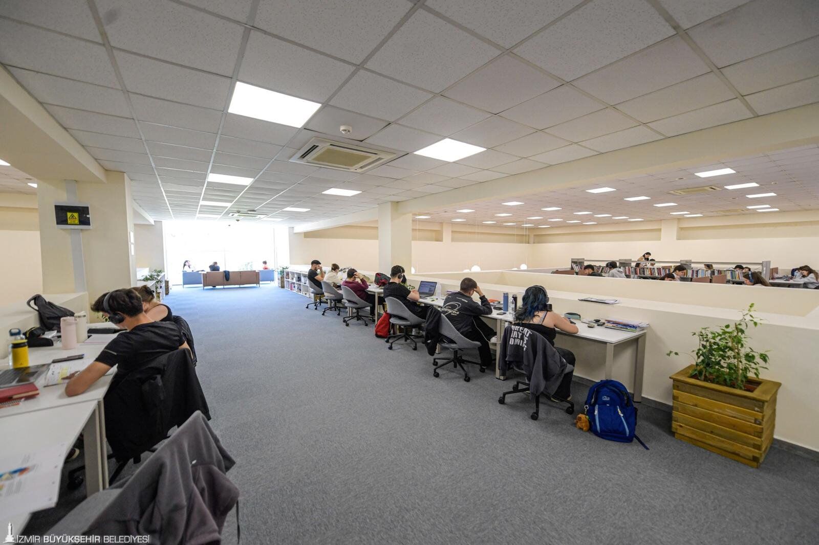 Hasan Ali Yücel Kütüphanesi 2