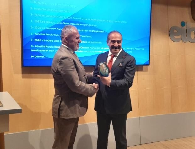 Eib bayrak değişimi