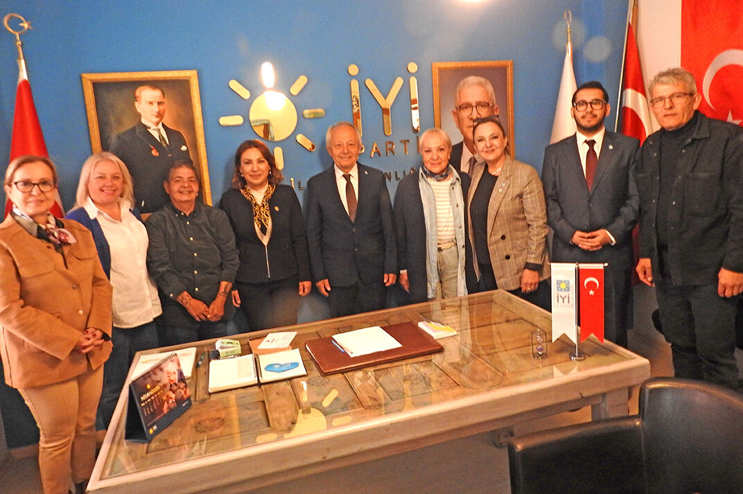 İl Başkanı Ülkü Doğan’dan Çeşme Çıkartması (2)