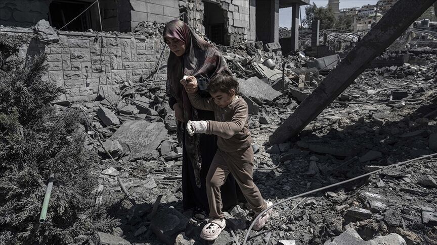 ABD ve İsrail İran'ı bombalamaya devam ediyor