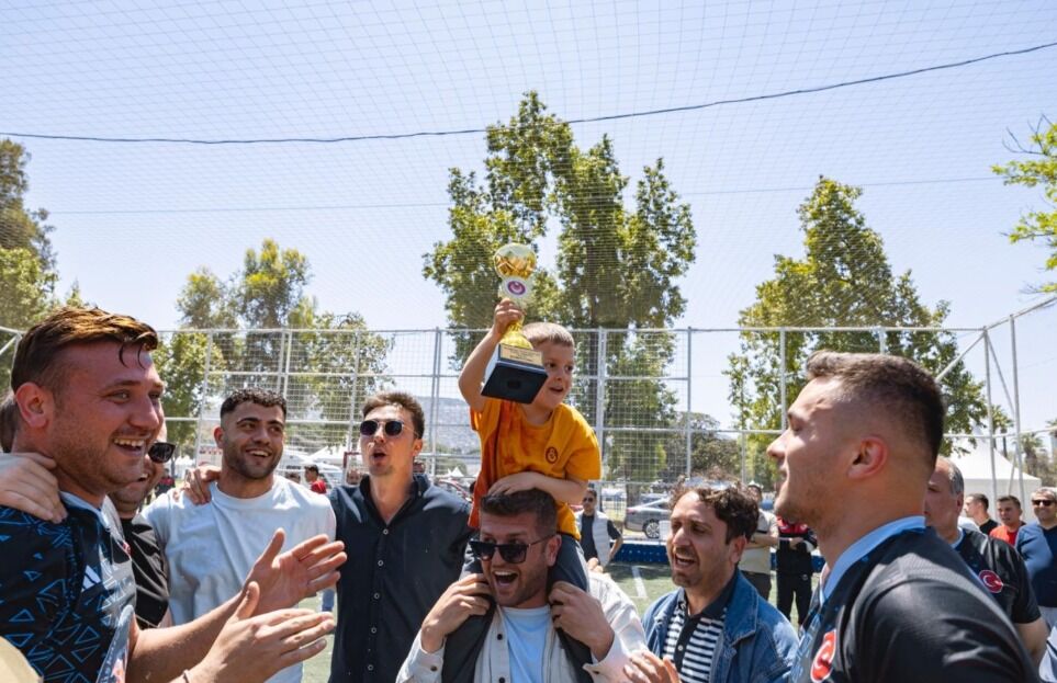 Kupalar havaya kalktı