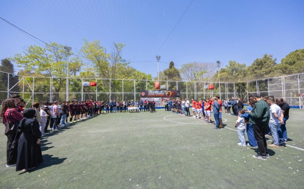 "Omuz omuza vermeniz bizi gururlandıyor"
