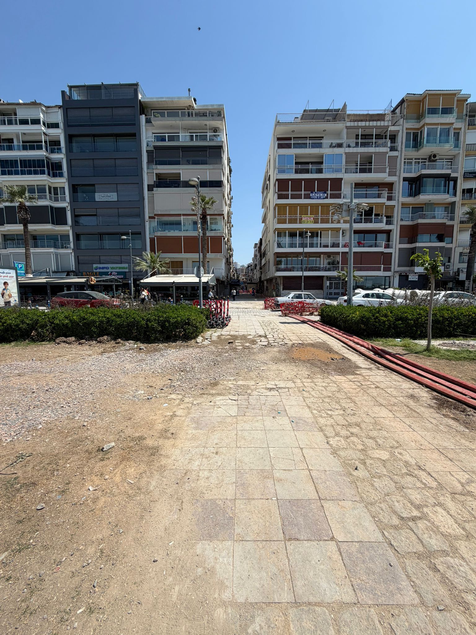 Izmir Alsancak Kordon (4)