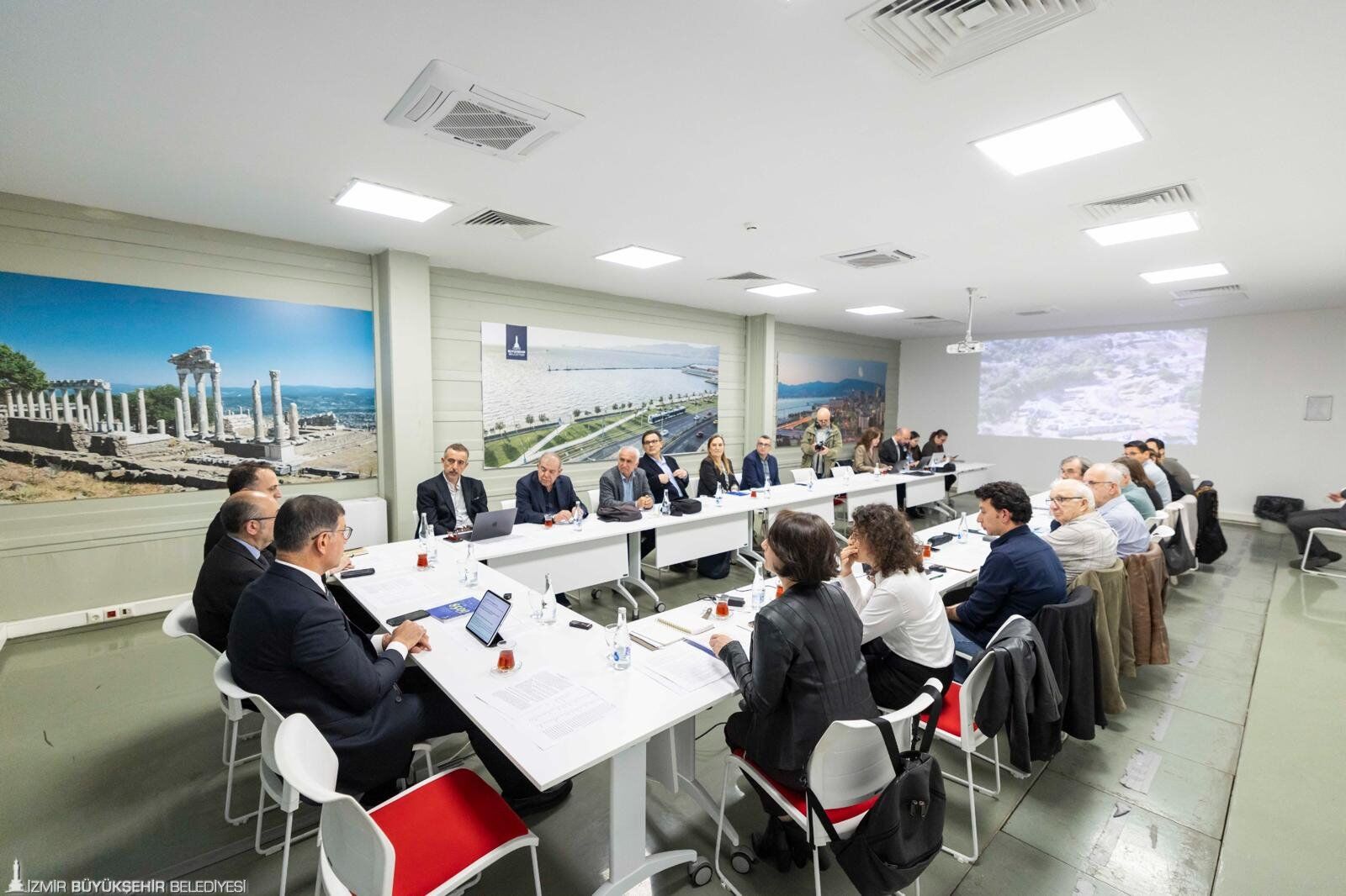 Izmir Arkeoloji Kurulu 2