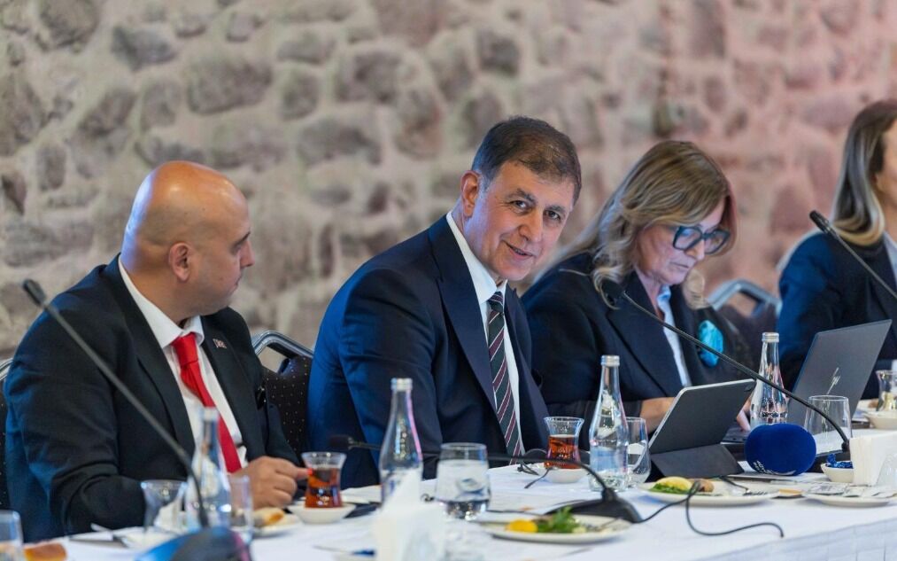 İzmir'de oteller yetmiyor