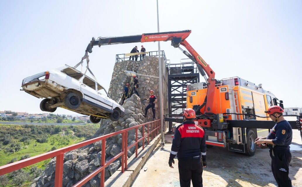 "Türkiye'ye örnek bir teşkilat inşa ediyoruz"