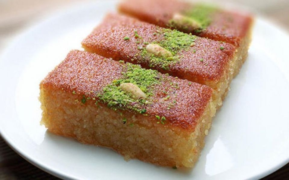 Izmir Sambali Tatlisi