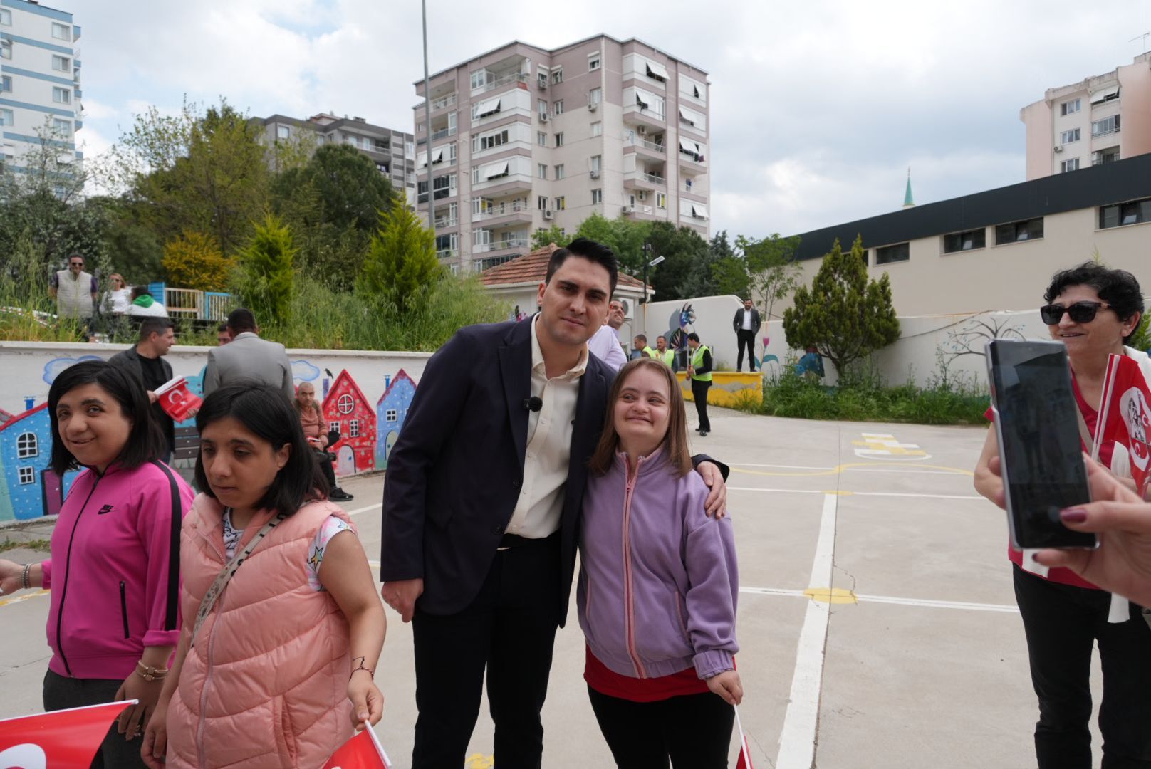 Hem eğitim alanı hem de etkinlik merkezi