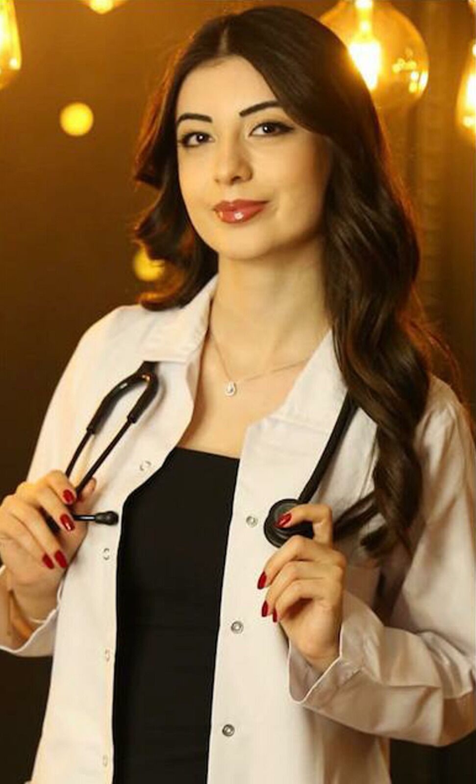 Yanan otomobilden çıkarılamamıştı