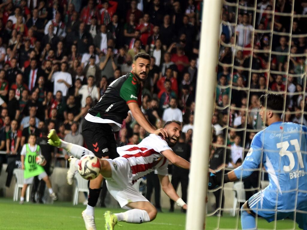 Karşıyaka Ayvalıkgücü 2