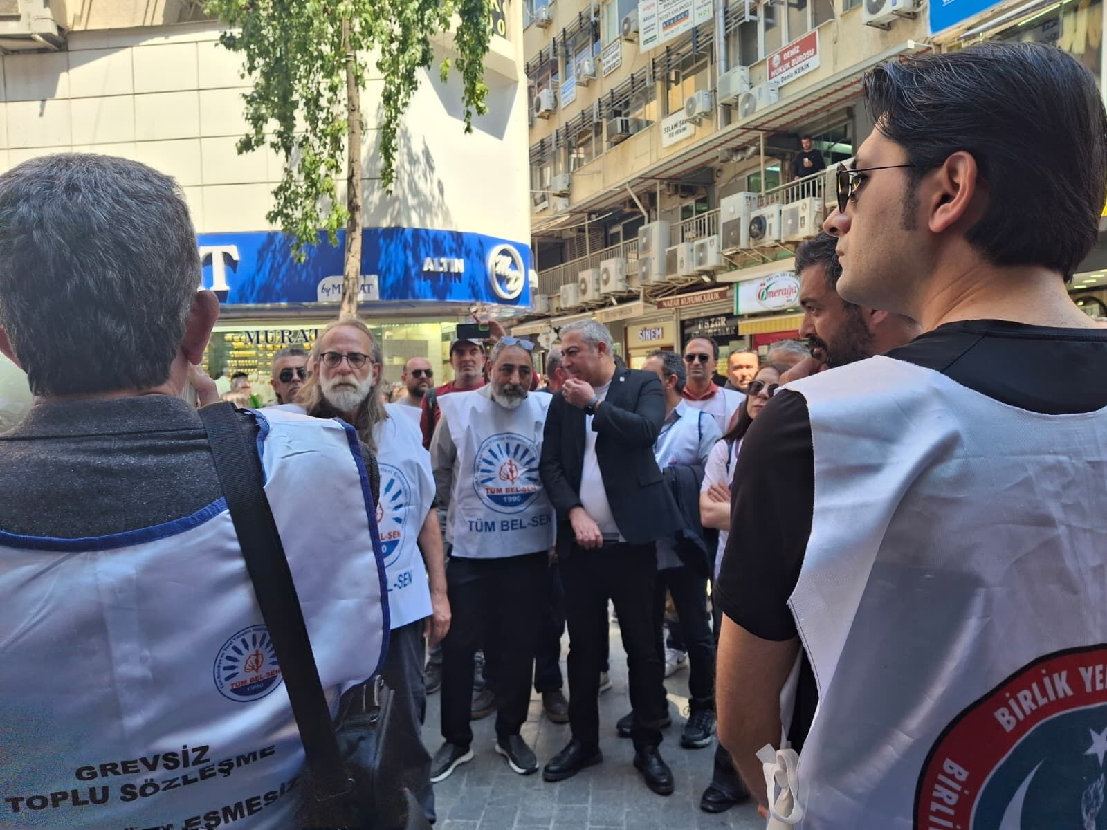 Karşıyaka Memur Chp Ilçe Başkanlığı (1)