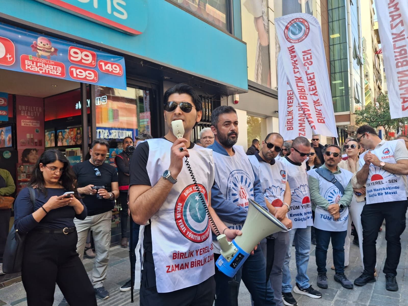 Karşıyaka Memur Chp Ilçe Başkanlığı (4)