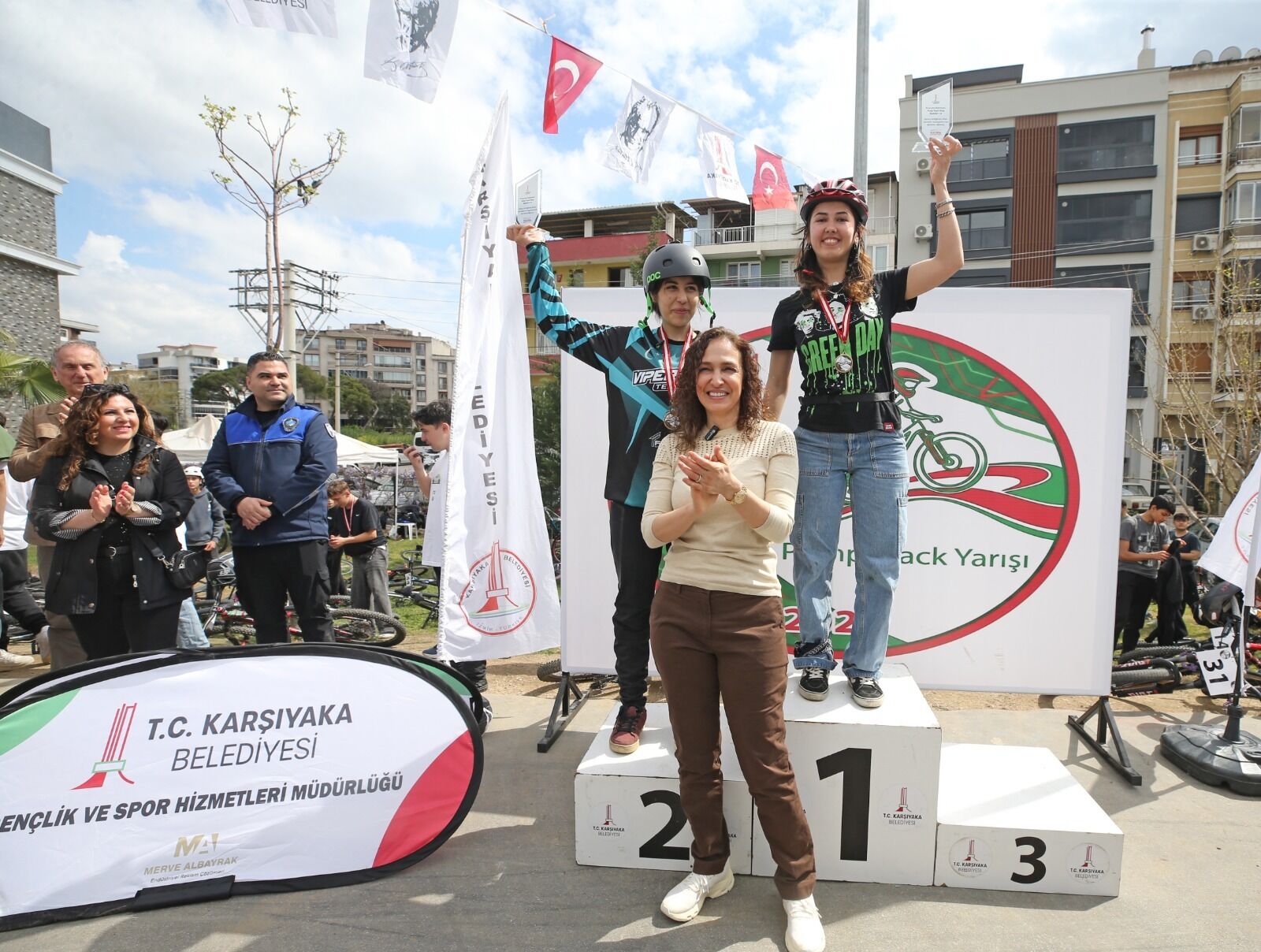 Zeynep Aslan Parkuru’nda adrenalin rüzgarı esti