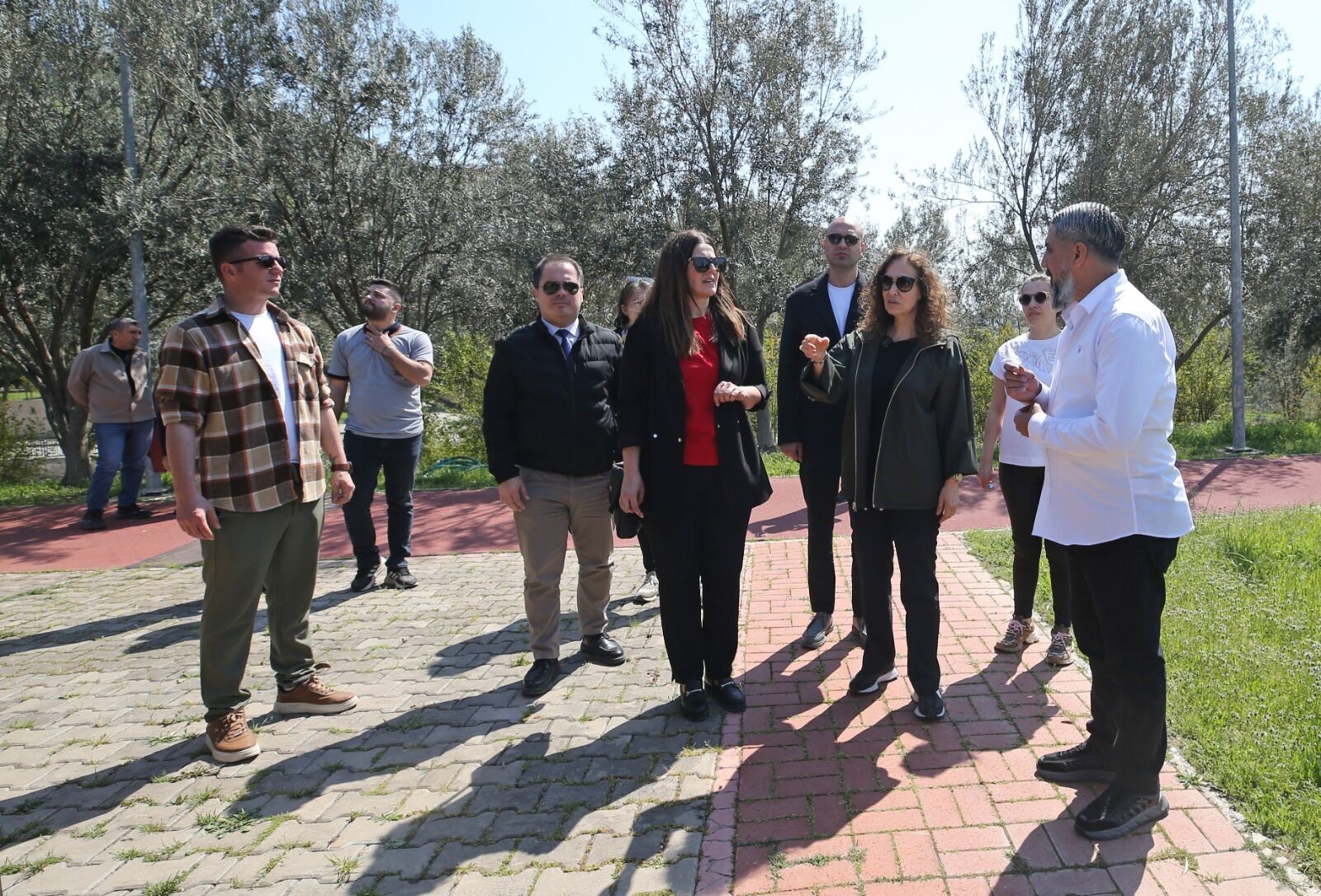 "Halkın mutluluğu hizmetlerimizin odak noktasıdır"