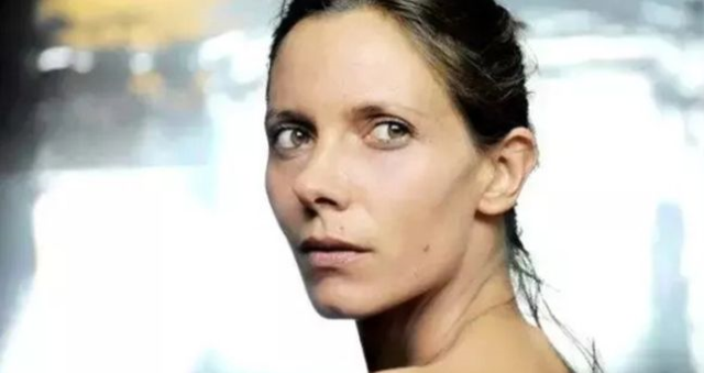 Mehmet Gunsurun Esi Katerina M 8992Cd22D5 5786 1 M