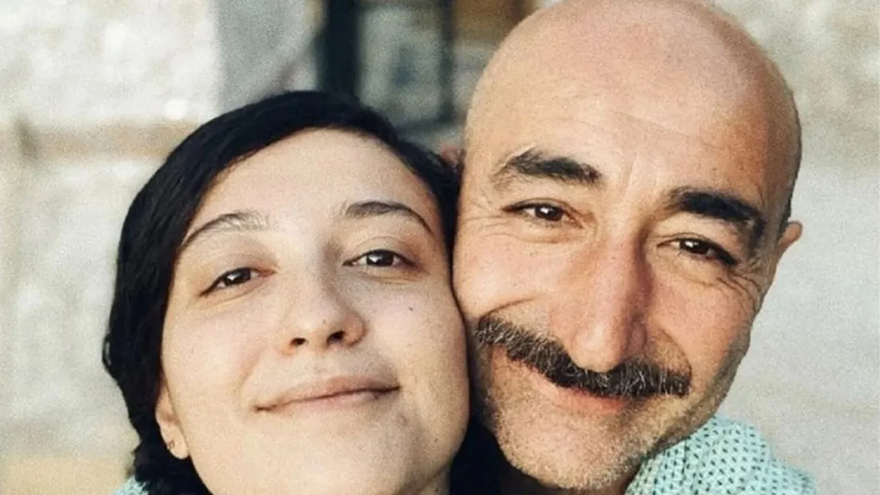 Melike Sahin Ve Esi Sedat Arpalik Arasinda Kac Yas Fark Var Melike Sahinin Esi Sedat 3297292 202604291242 3