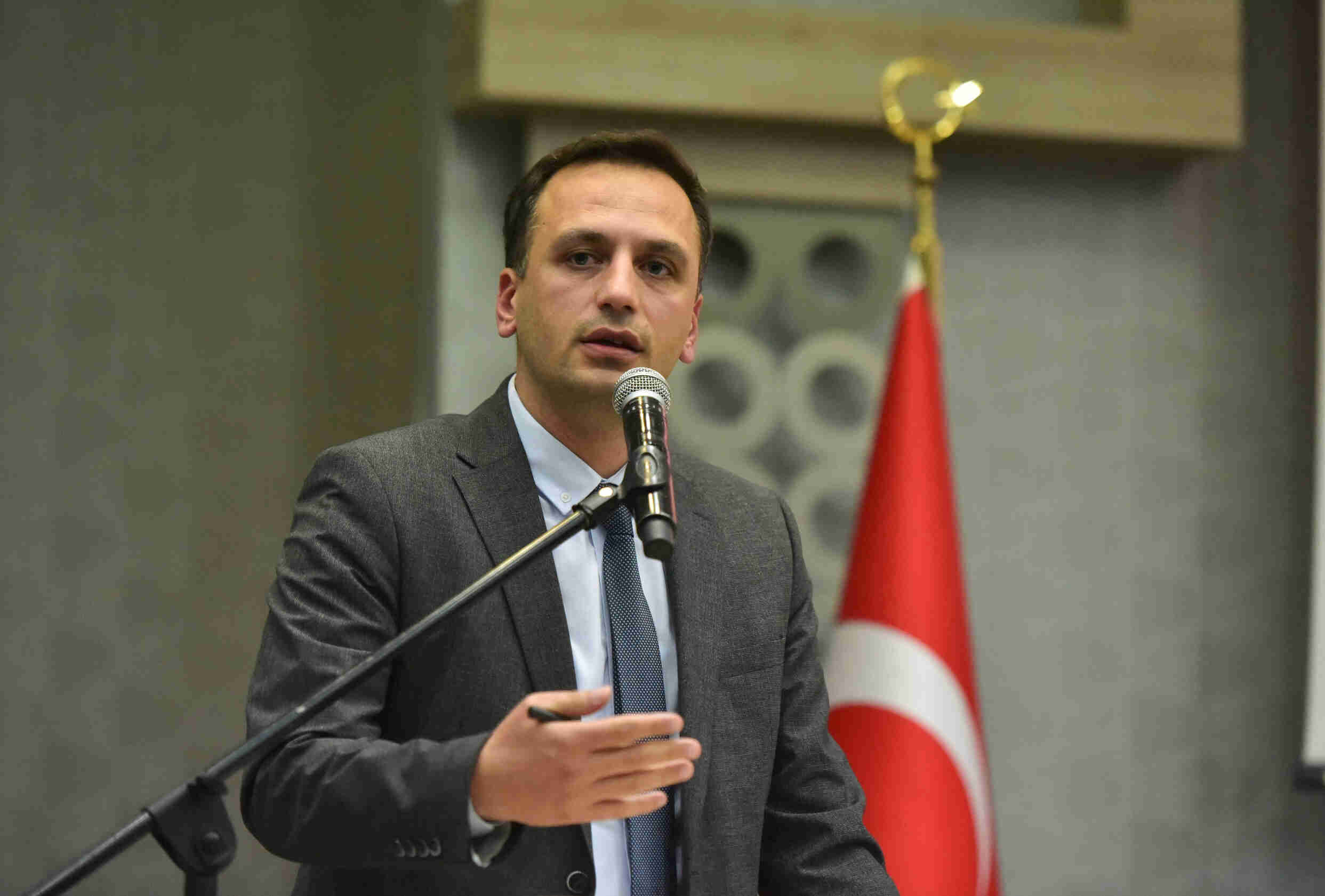 Ömer Eşkii-3