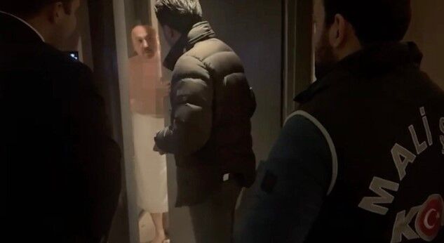 Özkan Yalım Ankara'da bir otel odasında gözaltına alınmıştı