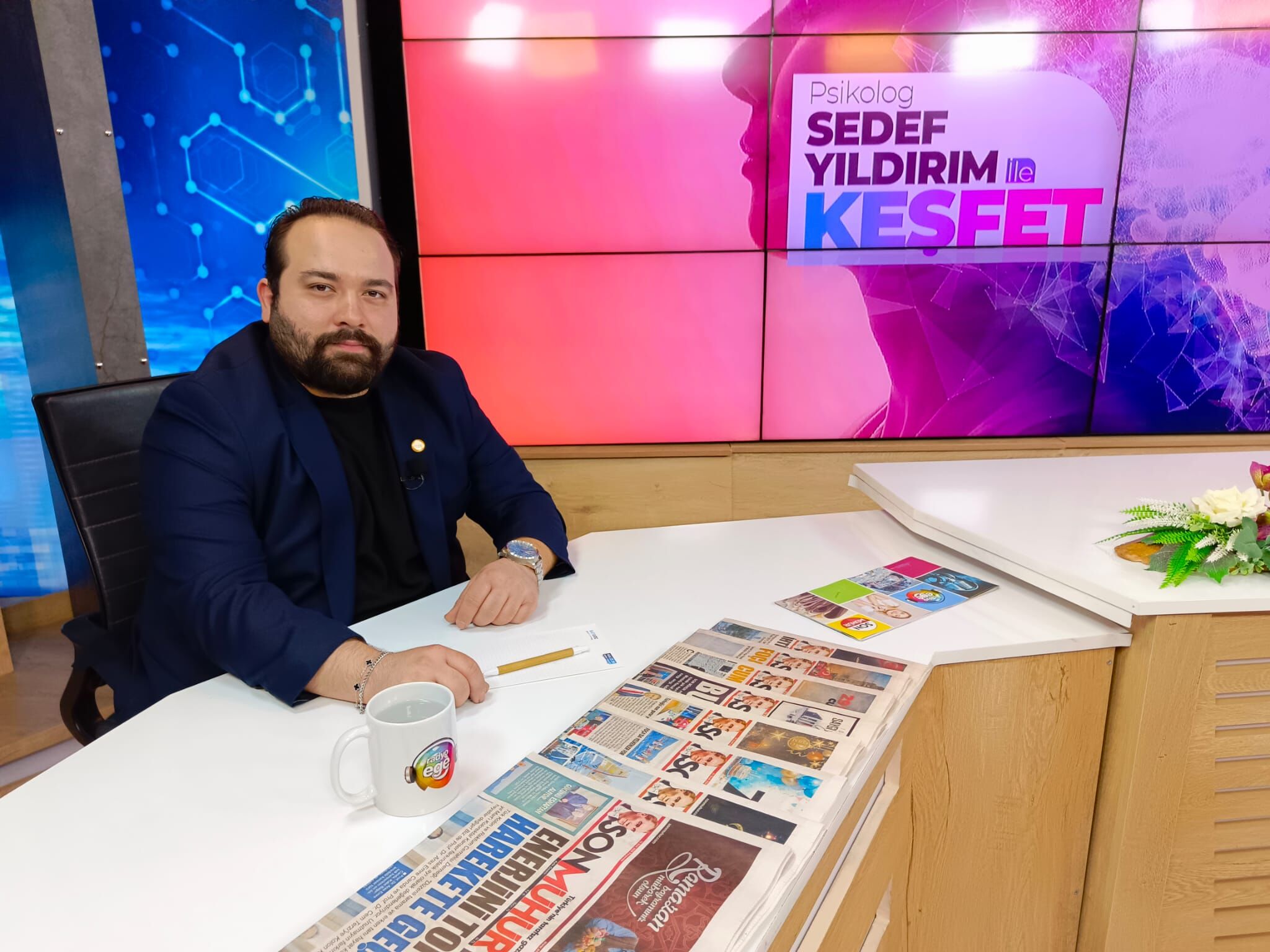 “Mesleğini sevmek başarıyı getirir”