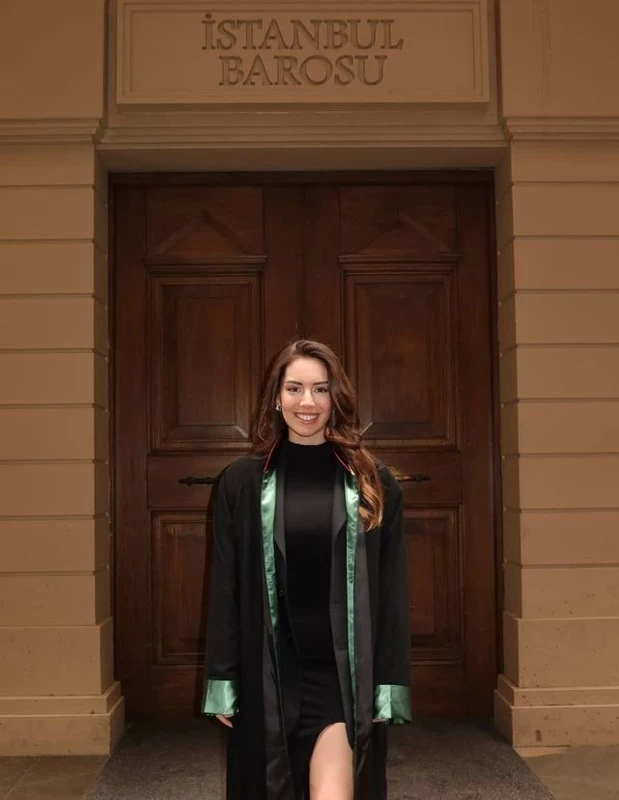 Selin Türkmen Avukat