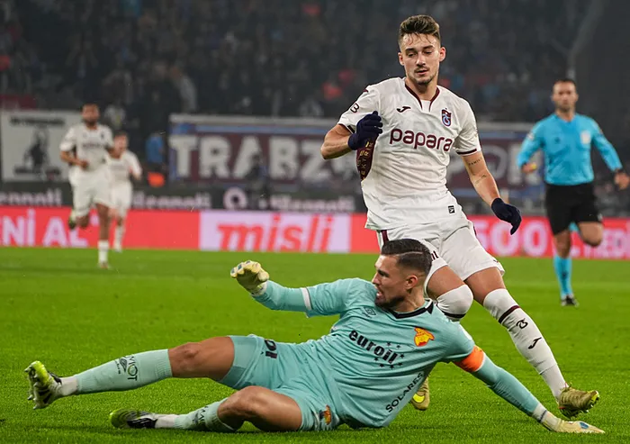 Ts Göztepe Ilk Maç