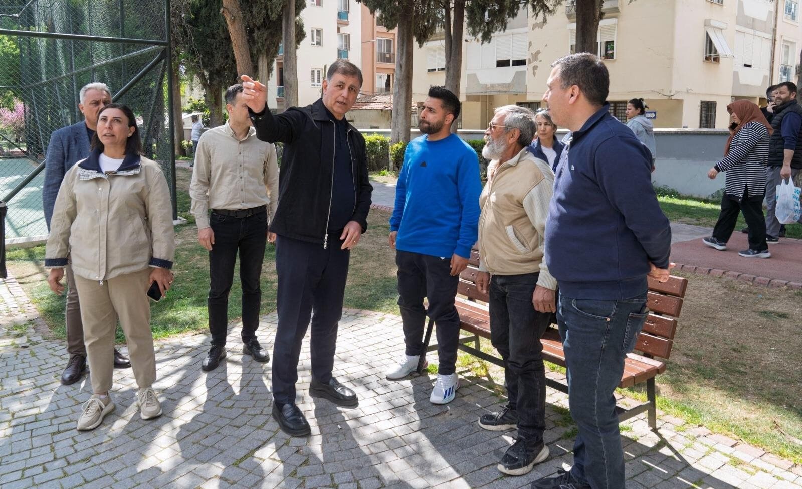 Tugay Buca Hasanağa Bahçesi 4