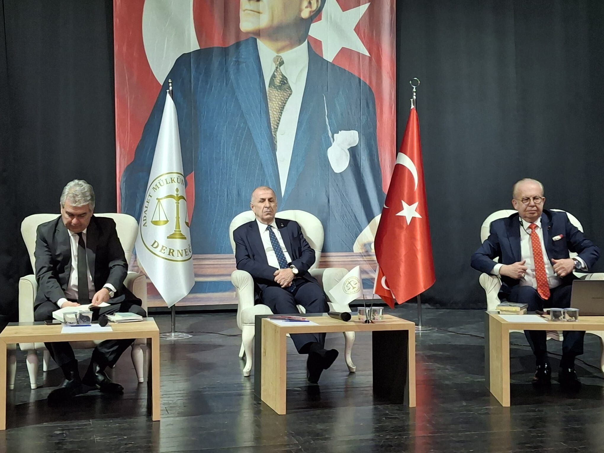 Ümit Özdağ Panel 2