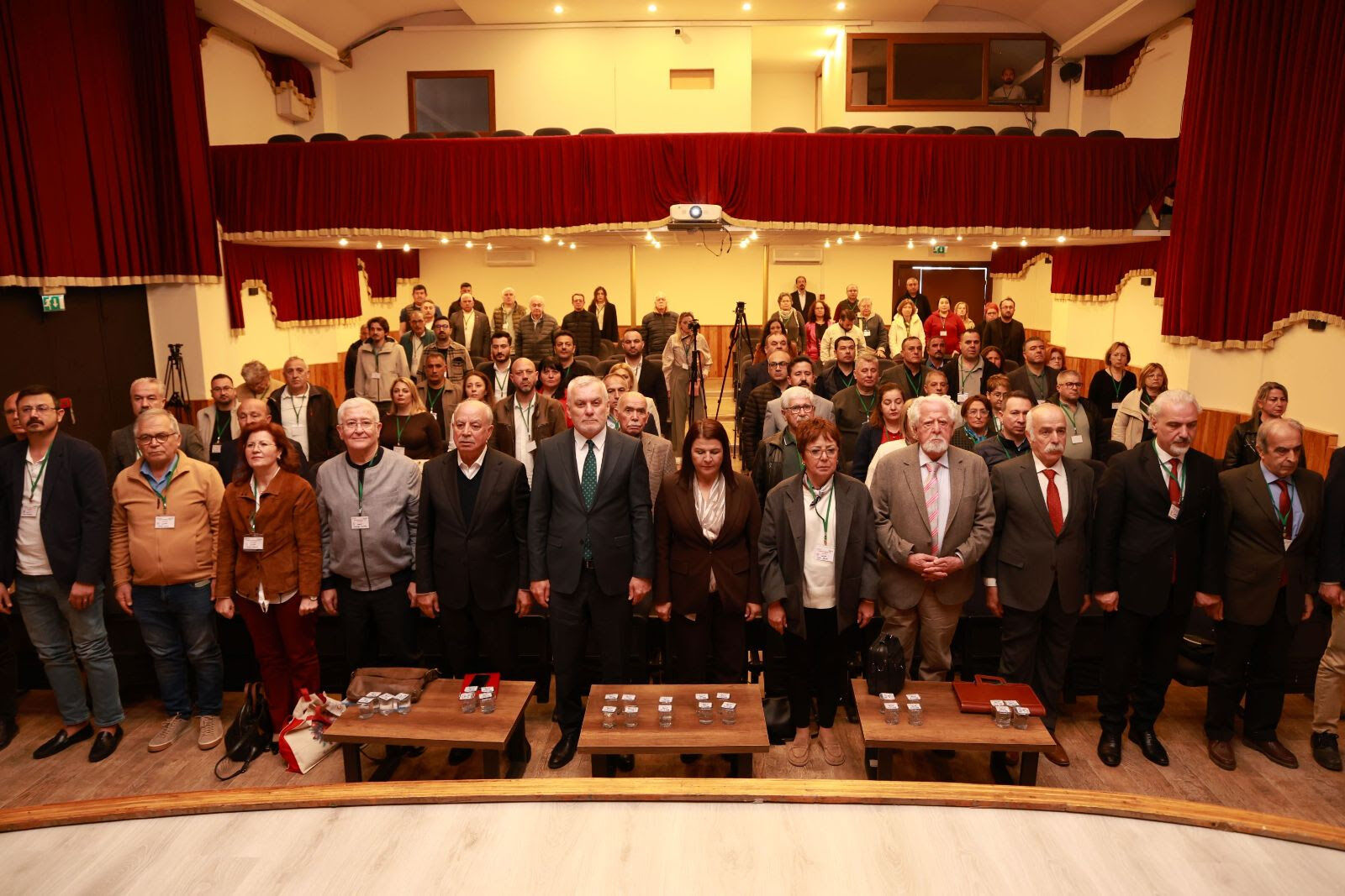 Foça’dan acil çağrı: Tarım arazileri için 'Son çıkış' sempozyumu-1