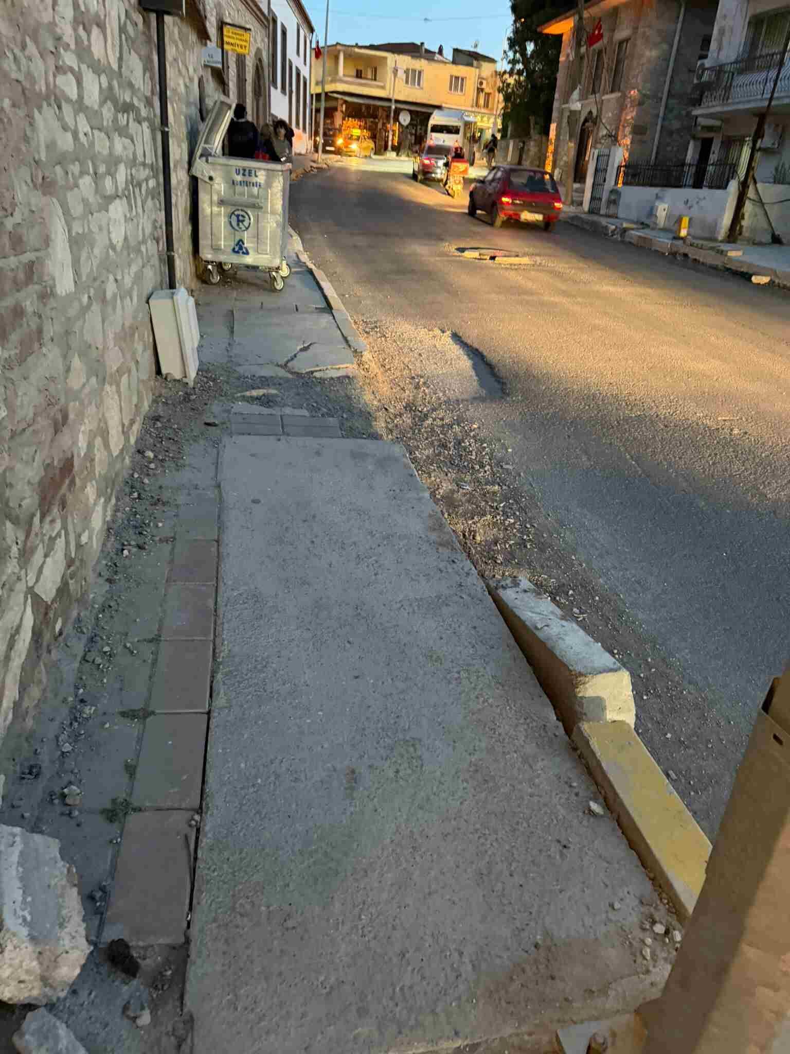 Urla'nın alt yapısı S.O.S veriyor