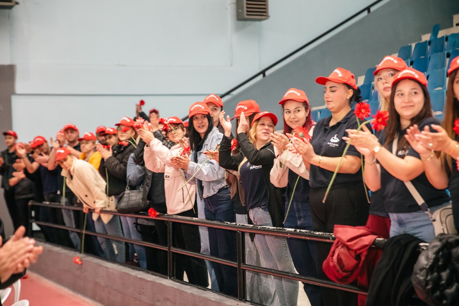 Başkan Günay’dan bayram hediyesi: 127 emekçiye kapı gibi güvence!-1