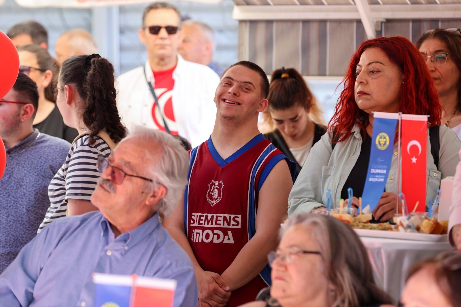Hedef tam erişilebilirlik