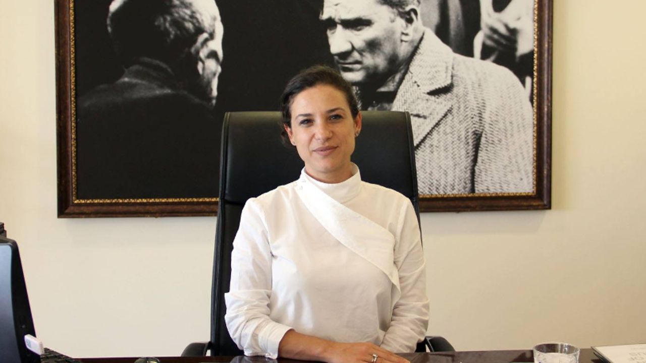 Filiz Ceritoğlu Sengel Esra Işık