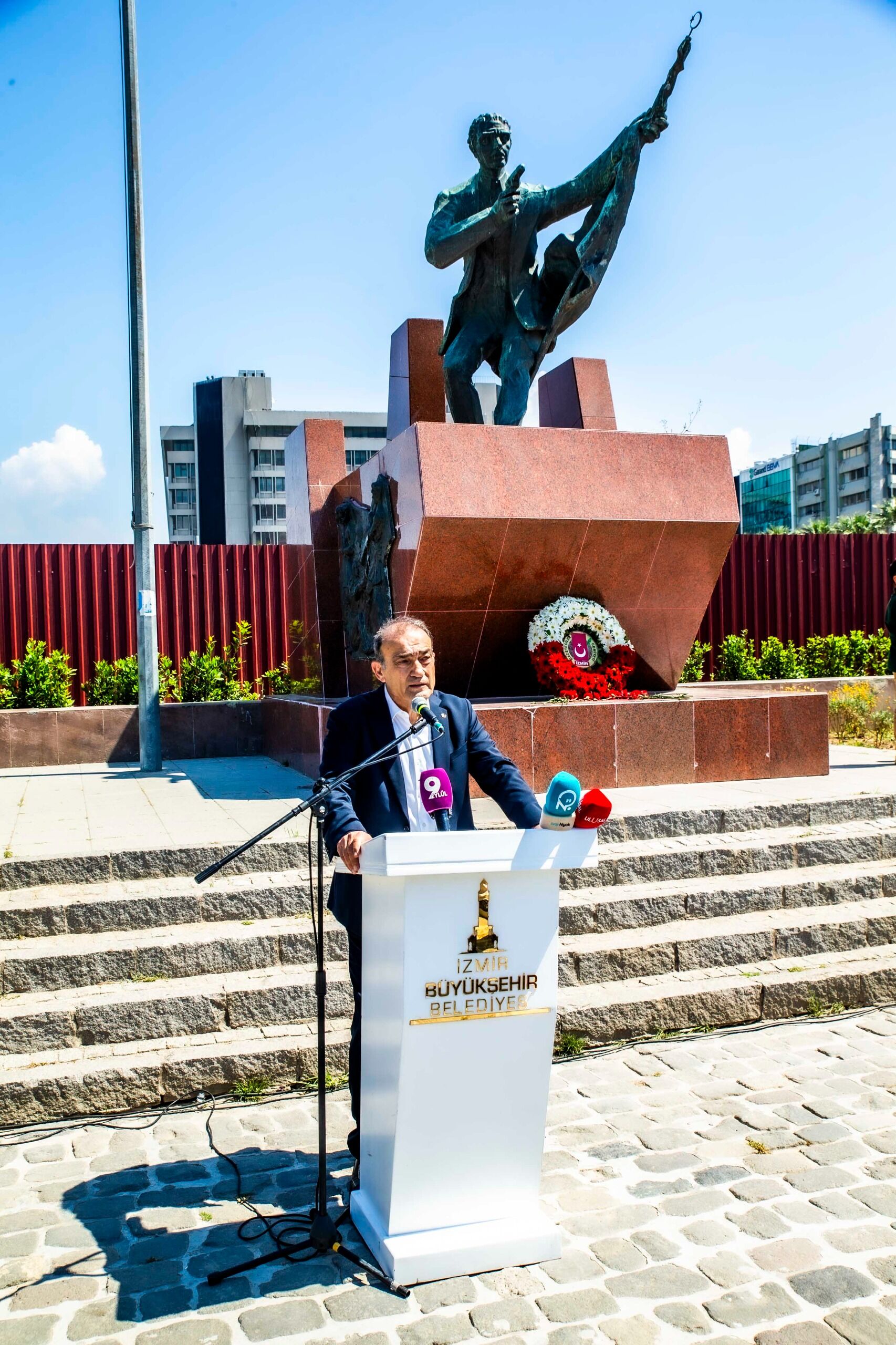 "Basın toplumun nefesidir"