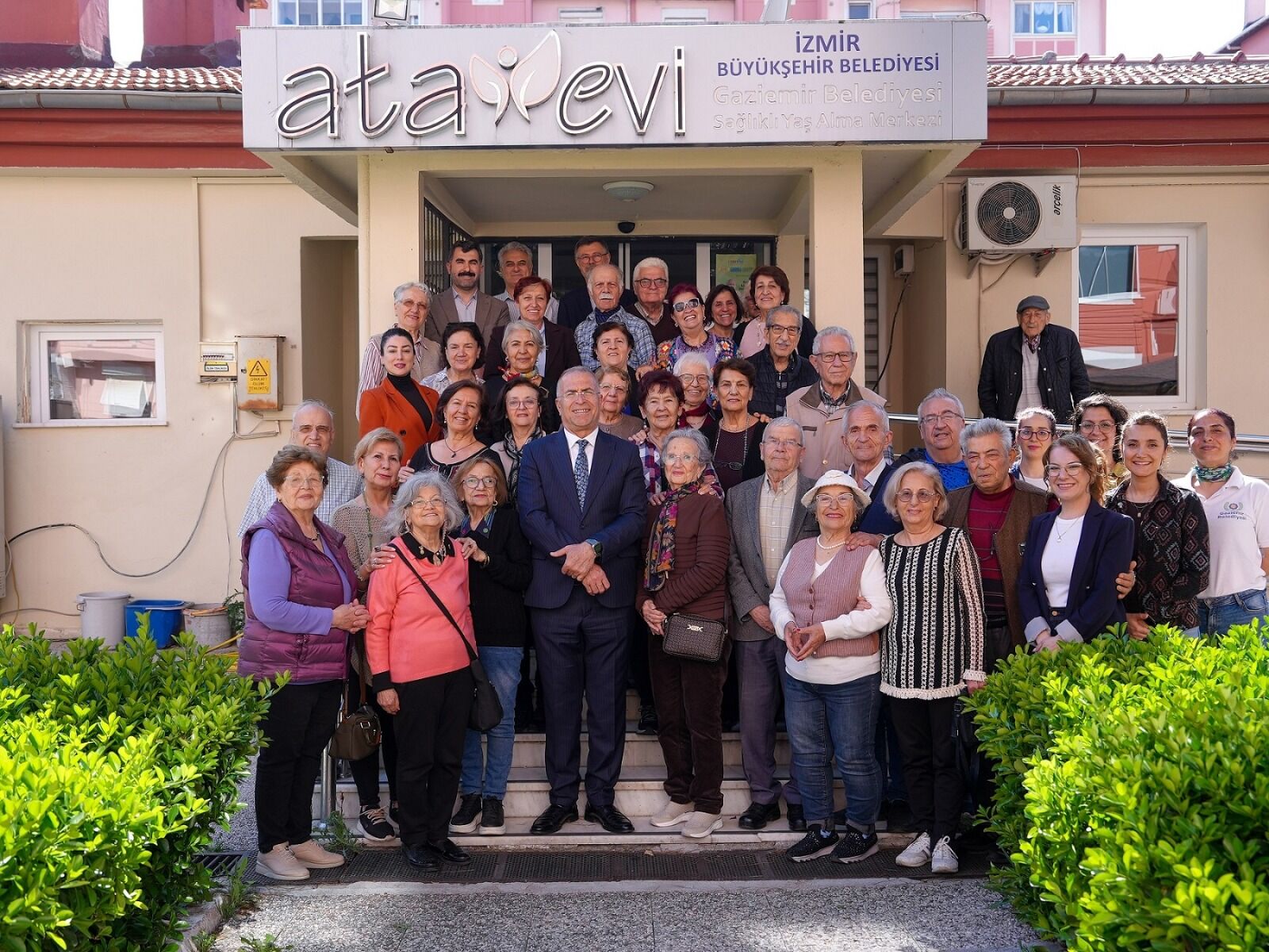 Ata Evi Sağlıklı Yaş Alma Merkezi'nde neler var?