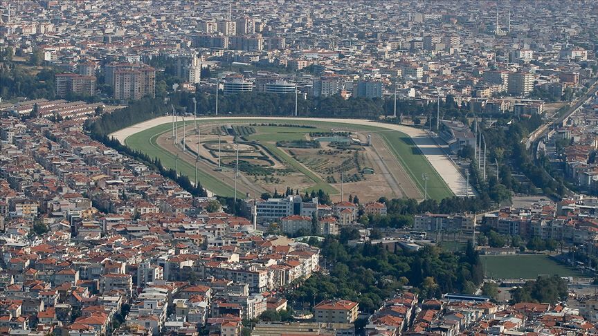 Izmir Buca Hipodromu