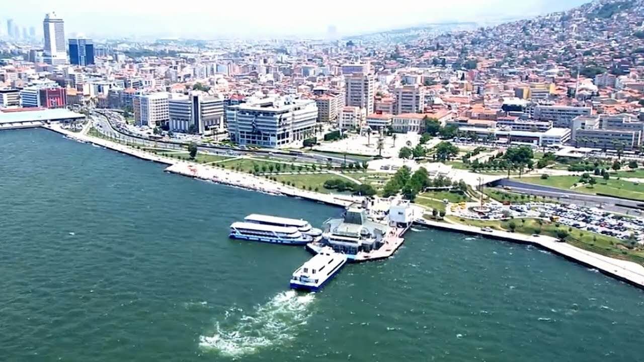 Izmir Konak Sahil