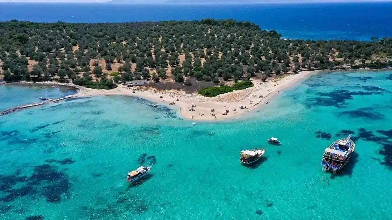 Izmir Maldivler Dikili