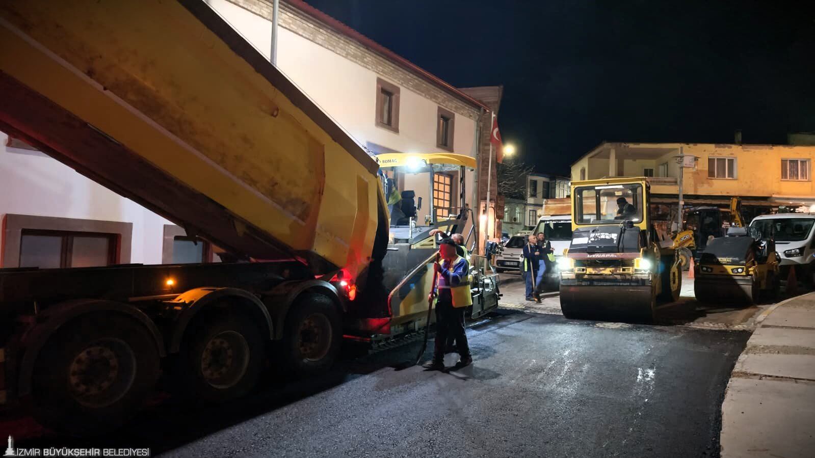 Izmir Yenilenen Yollar 3
