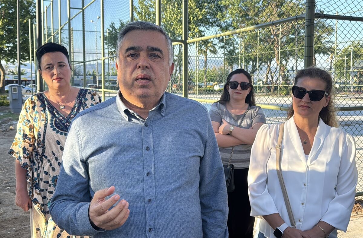 Kalan ağaçların köklerine beton döküldü iddiası