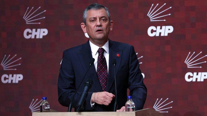 Özgür Özel
