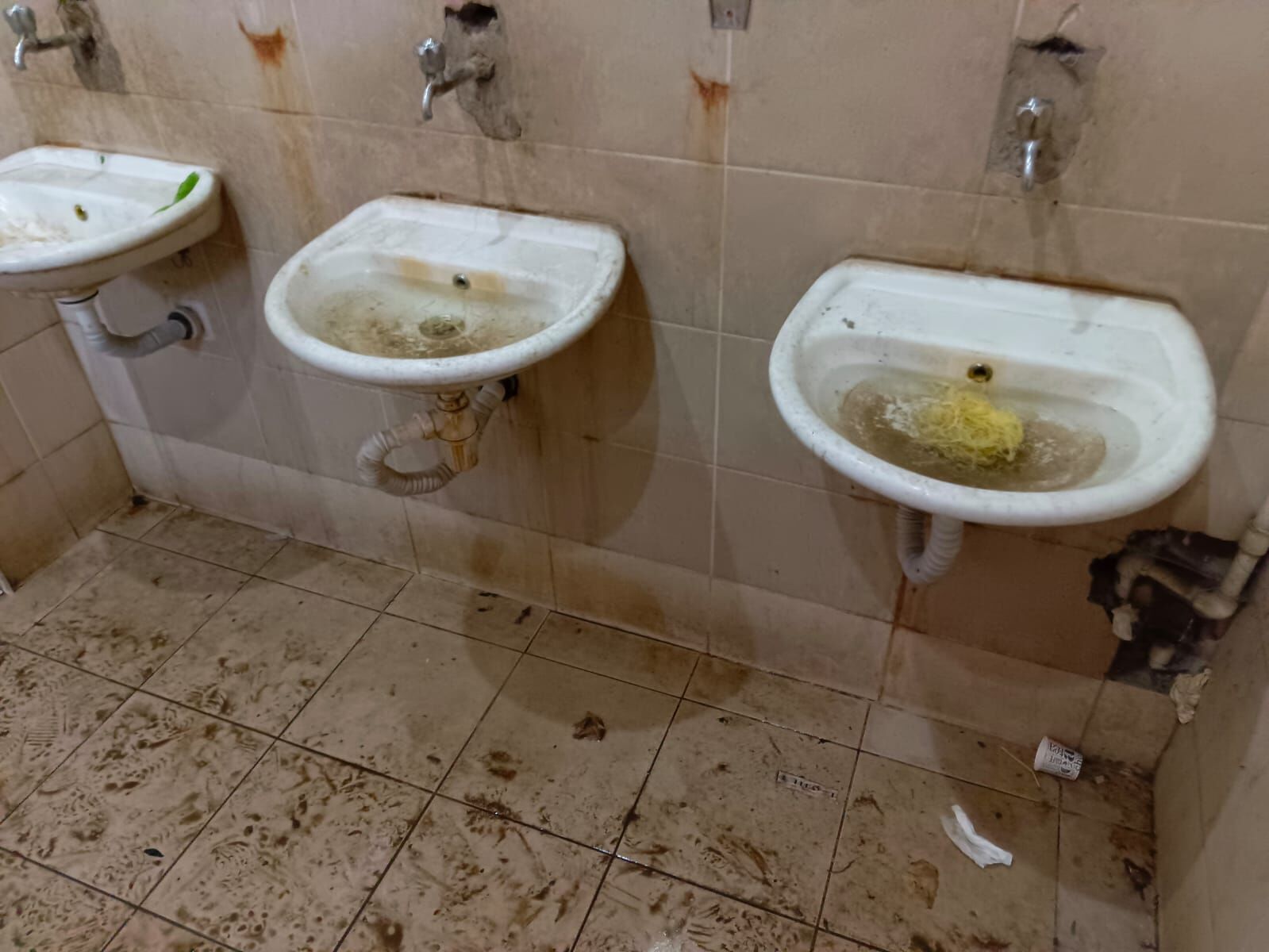 Pazaryerinde Mikrop Yuvası (4)