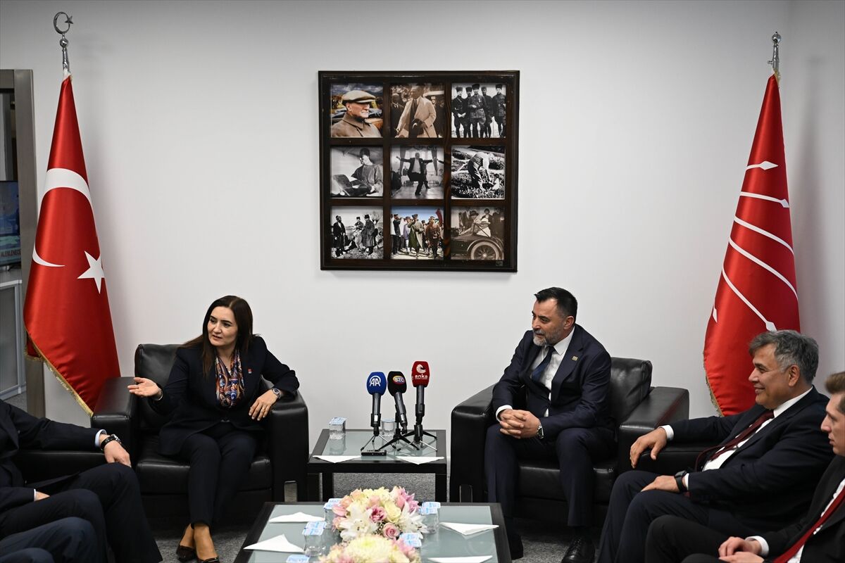 Sevda Erdan Kılıç Bayramlaşma