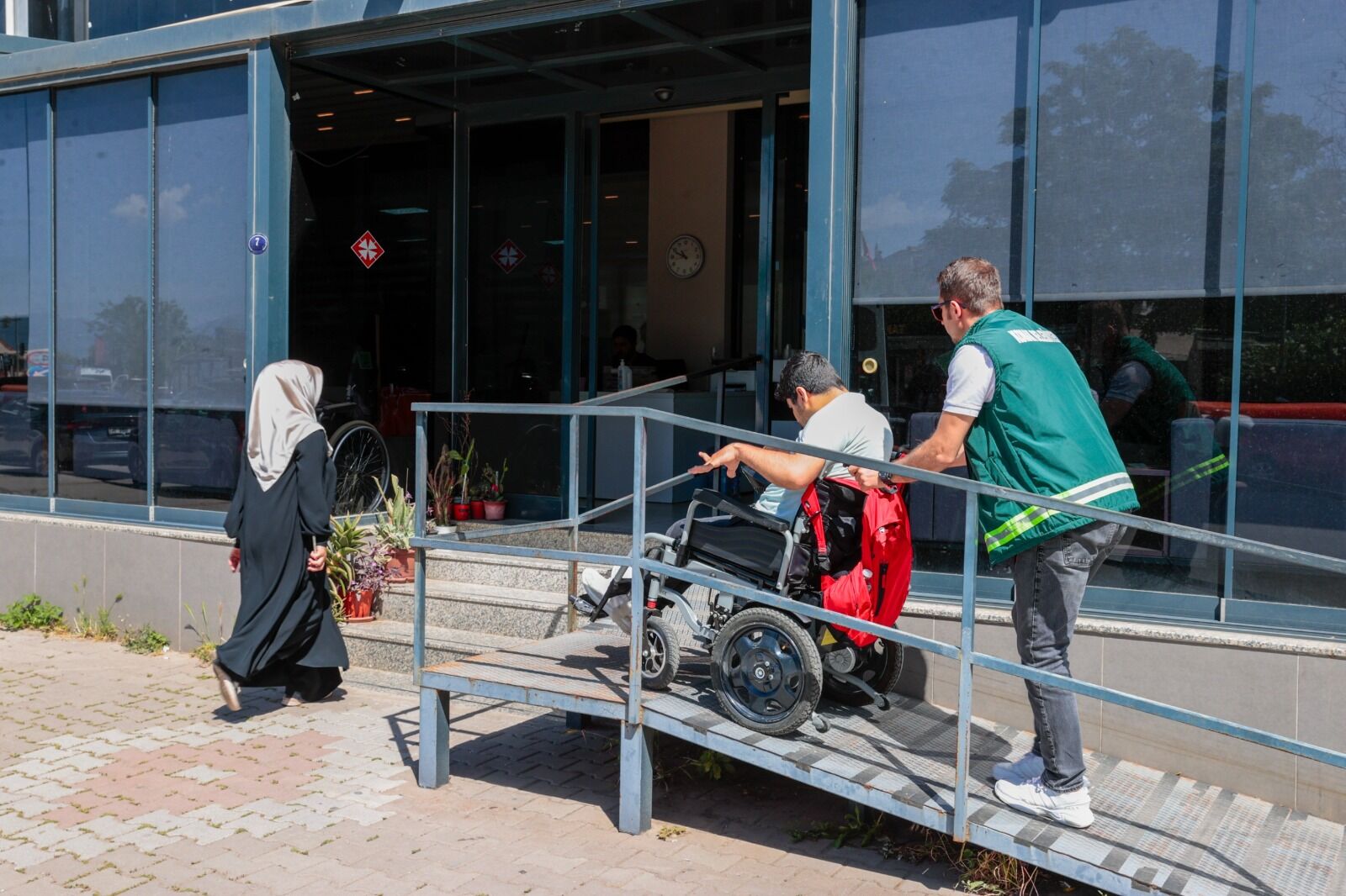 "Arıyoruz hemen geliyorlar"