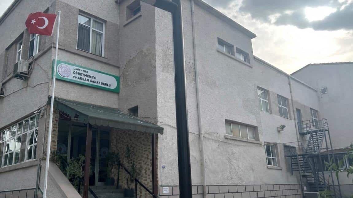 Tire öğretmenevi