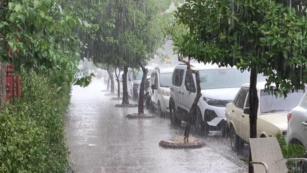 İzmir’de sel için en riskli ilçeler hangileri? Dikkat çeken bölgeler ortaya çıktı