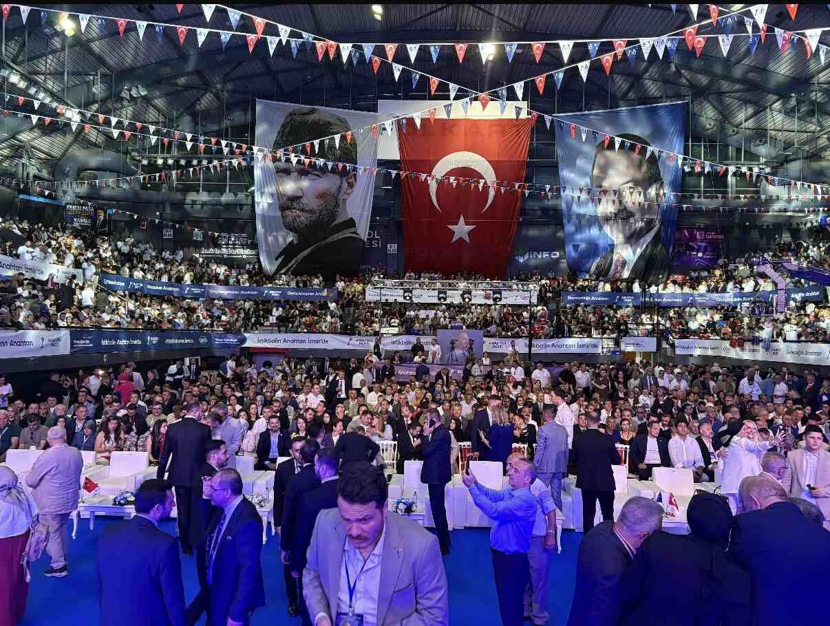 Anahtar Parti halk buluşması