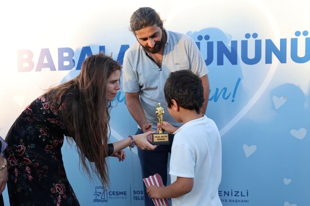 Başkan Denizli çocukların oyunlarına ortak oldu